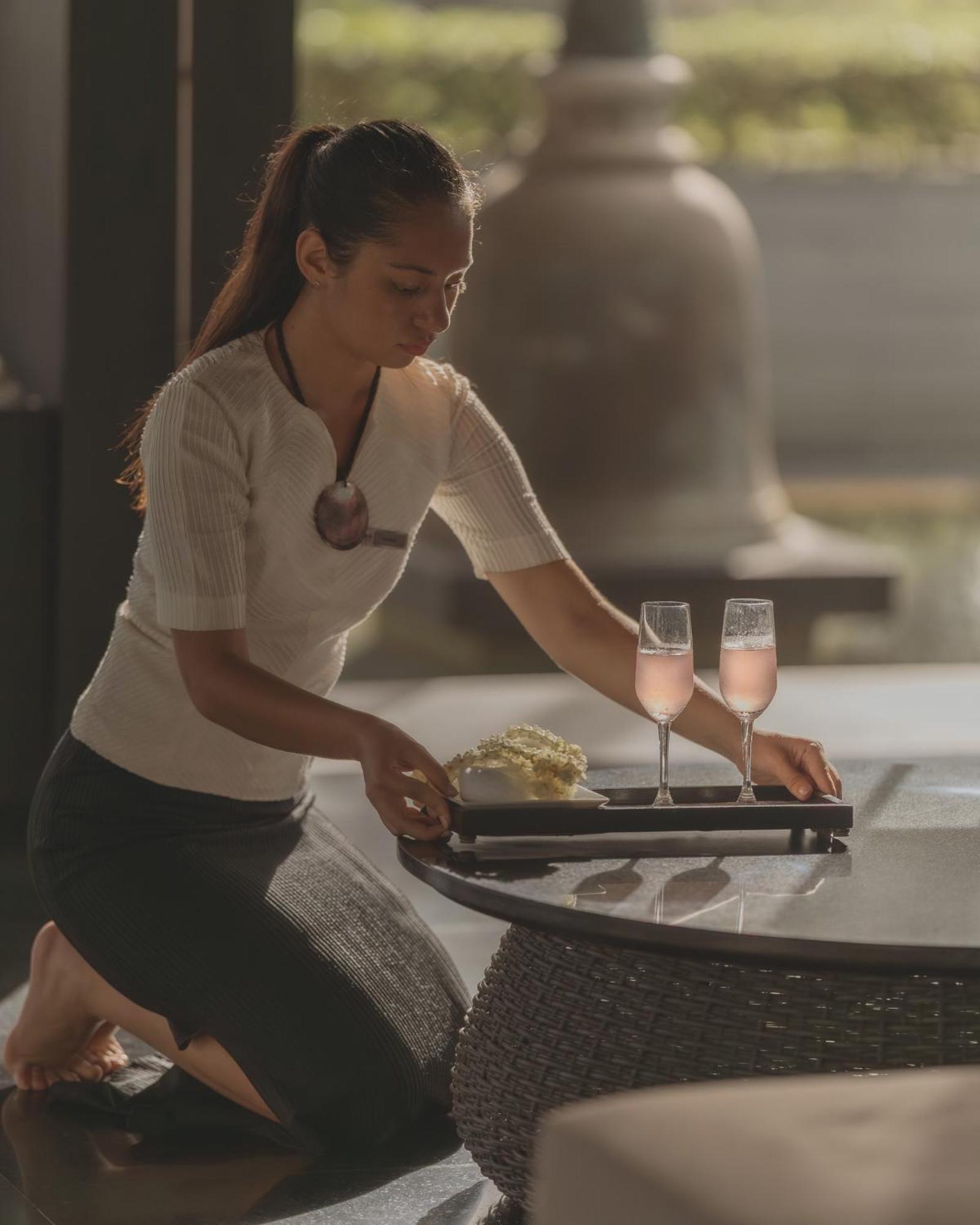 सहारा Twinpalms Phuket Surin Beach (Phuket)